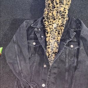 Black Jean jacket with cheetah print hood